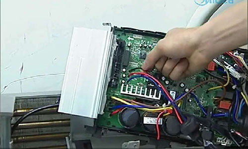 岢岚美的空调电话是多少